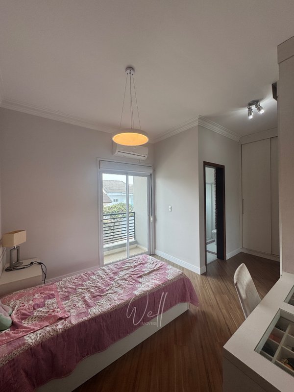 Casa de alto padrão no Parque dos Pássaros em SBC 450m2 - 04 dorms - 08 vagas  São Bernardo do Campo - 