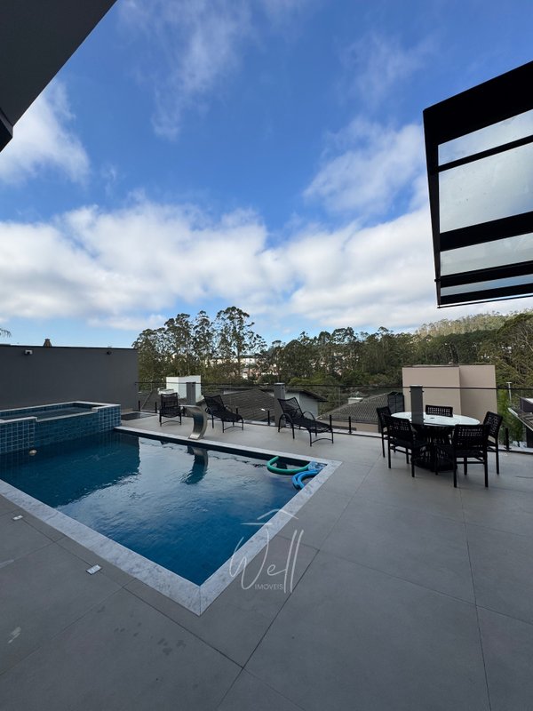 Mansão mobiliada no Condomínio Swiss Park mobiliada 750m2 - 04 Suites - 06 vagas Avenida Omar Daibert São Bernardo do Campo - 