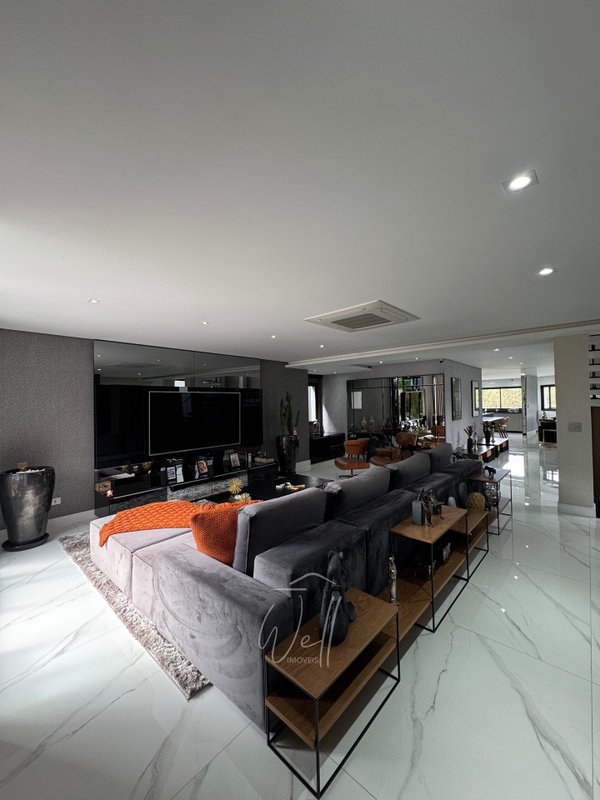 Mansão mobiliada no Condomínio Swiss Park mobiliada 750m2 - 04 Suites - 06 vagas Avenida Omar Daibert São Bernardo do Campo - 