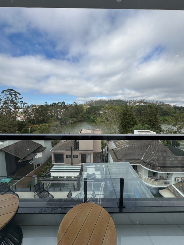 Mansão mobiliada no Condomínio Swiss Park mobiliada 750m2 - 04 Suites - 06 vagas Avenida Omar Daibert São Bernardo do Campo - 