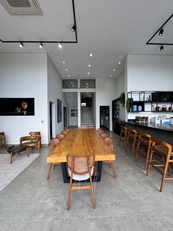 Mansão mobiliada no Condomínio Swiss Park mobiliada 750m2 - 04 Suites - 06 vagas Avenida Omar Daibert São Bernardo do Campo - 