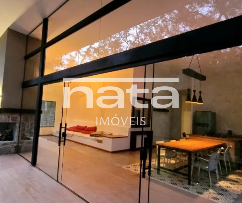 Casas em Araras |  4 quartos | Itaipava Rua Bernardo Coutinho Petrópolis - 