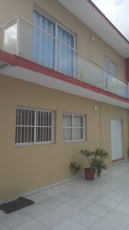 ✨ Um sobrado completo, pronto para o seu conforto e versatilidade no litoral!  Caraguatatuba - 