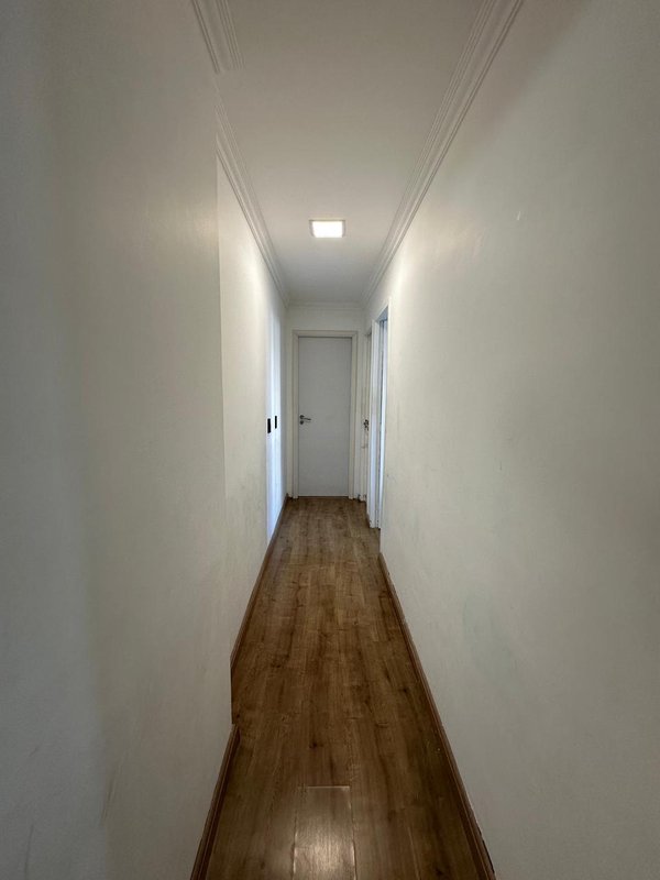 Apartamento à venda com 4 quartos sendo uma suíte, 100m² área útil por R$ 800.000,00 Rua Maria Carolina Recife - 