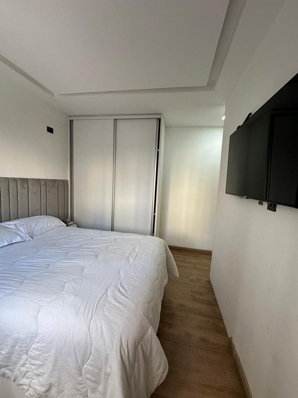 Apartamento à venda com 4 quartos sendo uma suíte, 100m² área útil por R$ 800.000,00 Rua Maria Carolina Recife - 
