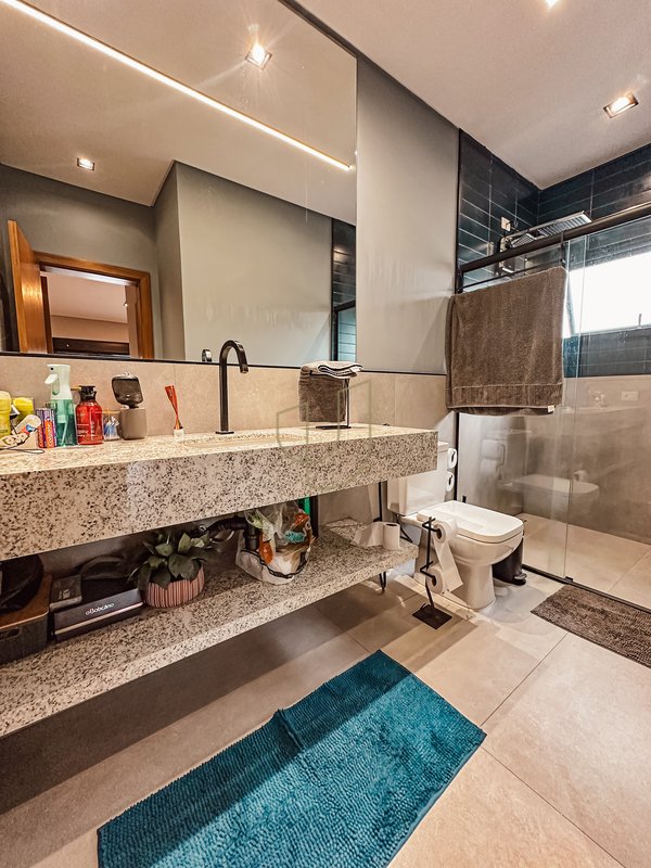 Casa com 4 Suítes no Condomínio Reserva da Barra Rua Trancoso São José dos Campos - 