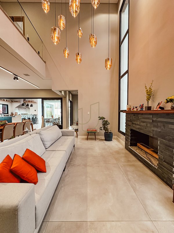 Casa com 4 Suítes no Condomínio Reserva da Barra Rua Trancoso São José dos Campos - 