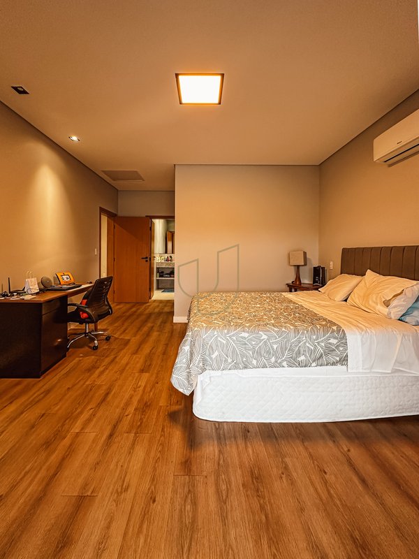 Casa com 4 Suítes no Condomínio Reserva da Barra Rua Trancoso São José dos Campos - 