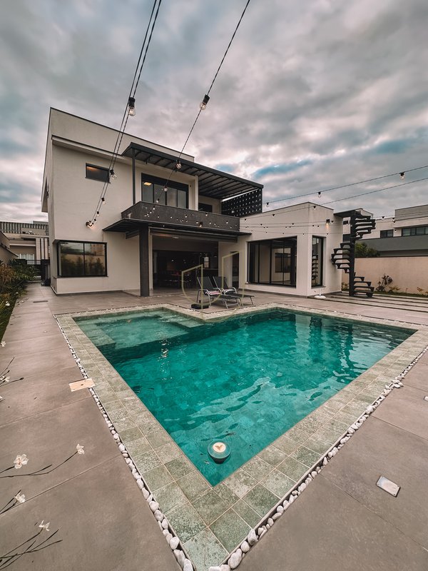 Casa com 4 Suítes no Condomínio Reserva da Barra Rua Trancoso São José dos Campos - 