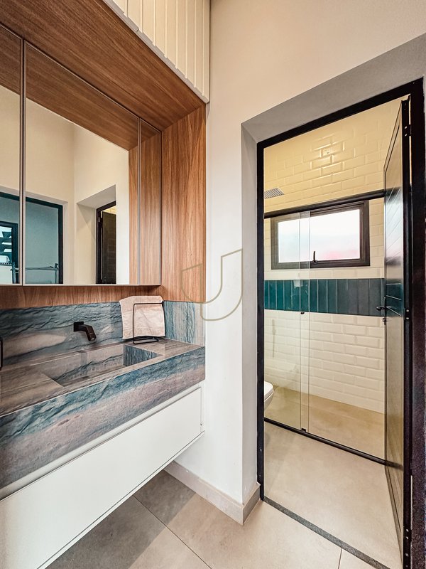 Casa com 4 Suítes no Condomínio Reserva da Barra Rua Trancoso São José dos Campos - 