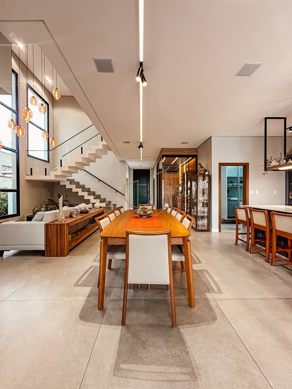 Casa com 4 Suítes no Condomínio Reserva da Barra Rua Trancoso São José dos Campos - 