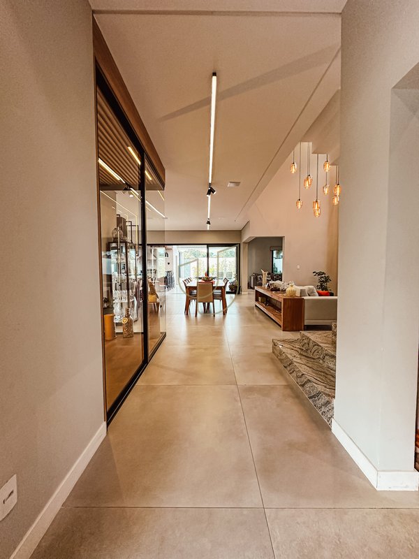 Casa com 4 Suítes no Condomínio Reserva da Barra Rua Trancoso São José dos Campos - 