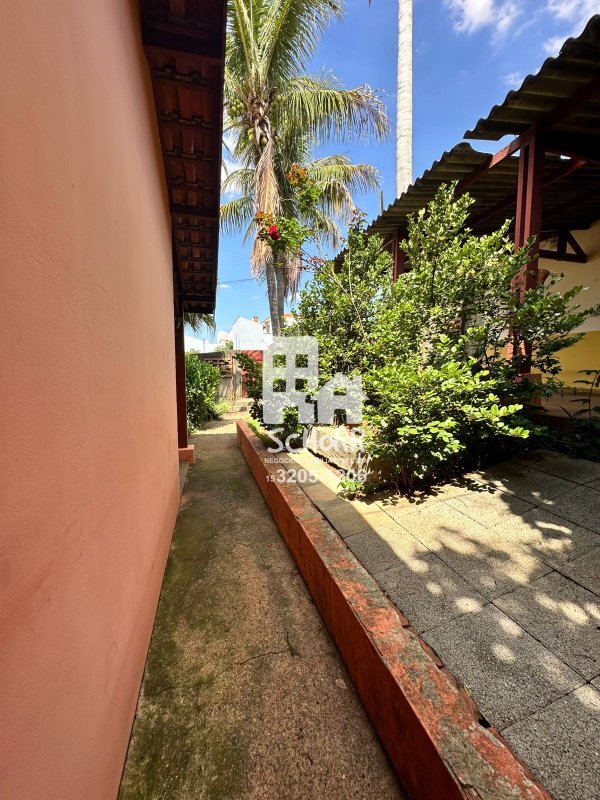 🏡 Casa à venda no Jardim São Paulo - espaçosa, com piscina e uma bela jardinagem  Tatuí - 