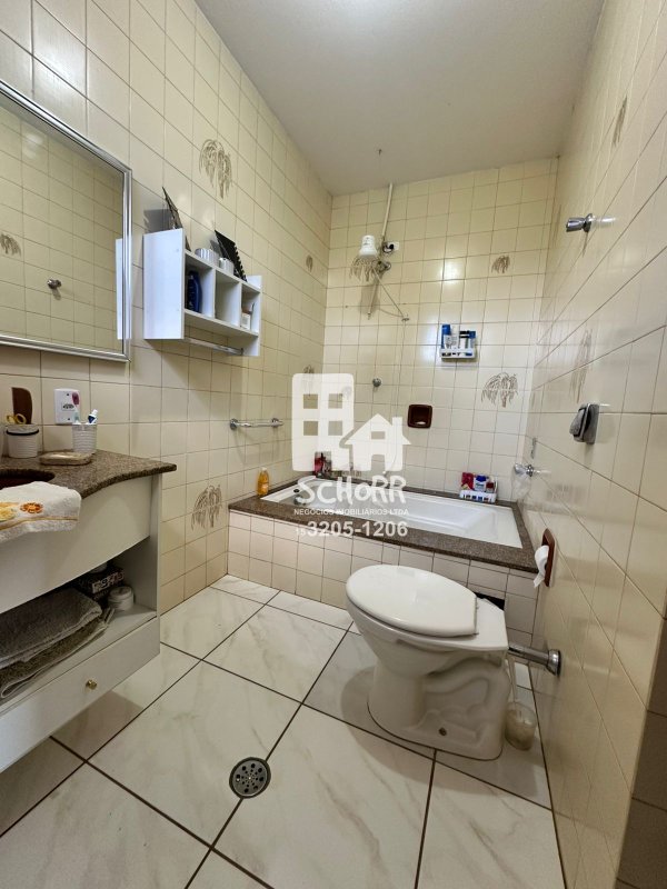 🏡 Casa à venda no Jardim São Paulo - espaçosa, com piscina e uma bela jardinagem  Tatuí - 