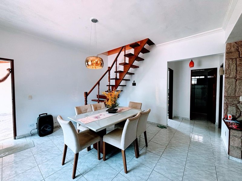 Espaço, conforto e localização privilegiada em Caraguatatuba! ⠀  Caraguatatuba - 