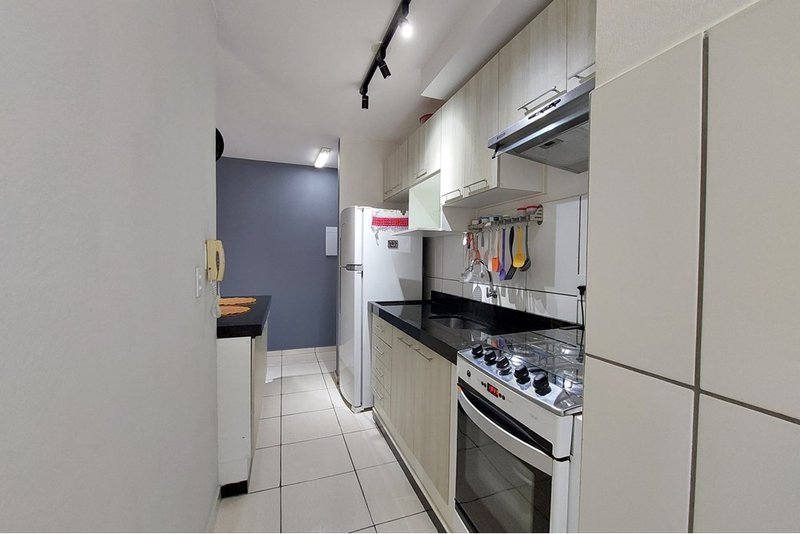 Apartamento &agrave; venda, 49m, 2 Dormitorios - 225.000 -  Ilha de M&aacute;laga - Votorantim - SP Avenida Cristiano Vieira Pedrico Votorantim - 