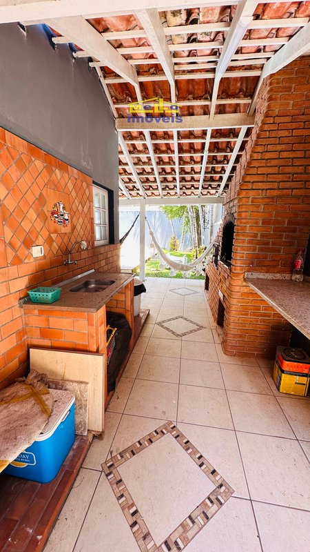 Casa para locação temporada praticamente pé na areia em Boiçucanga central Avenida Walkir Vergani São Sebastião - 