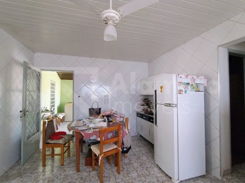 JARDIM REDENTOR III – RESIDÊNCIA 03 DORMS, 01 WC  Bauru - 