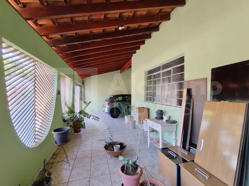 JARDIM REDENTOR III – RESIDÊNCIA 03 DORMS, 01 WC  Bauru - 