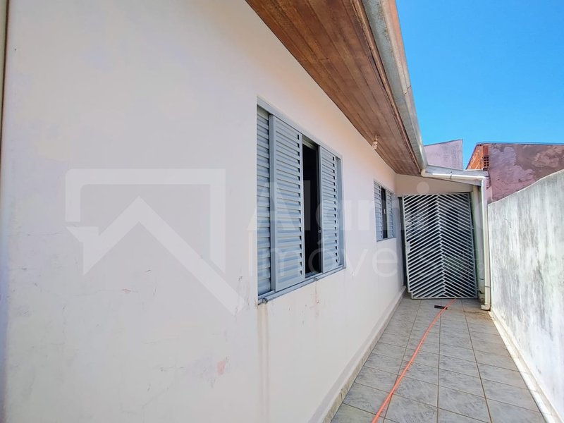 JARDIM REDENTOR III – RESIDÊNCIA 03 DORMS, 01 WC  Bauru - 