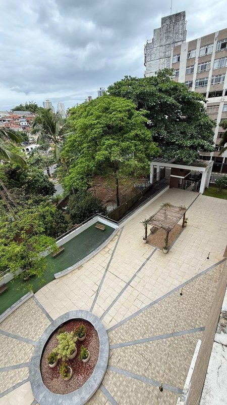 APARTAMENTO 2 QUARTOS SUÍTE VARANDA NASCENTE ELEVADOR GARAGEM À VENDA NA GRAÇA! Rua Engenheiro Celso Torres Salvador - 