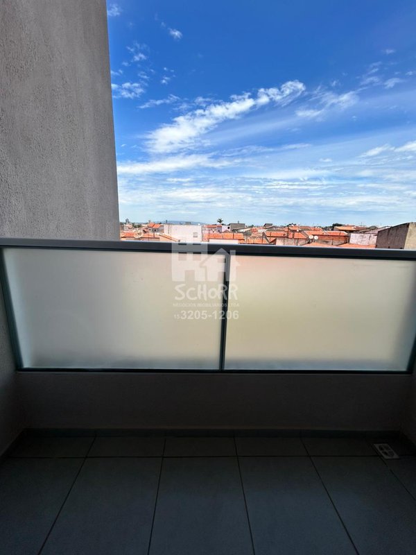 Lindo Apartamento à Venda – Condomínio Flamingos - com varanda  Tatuí - 