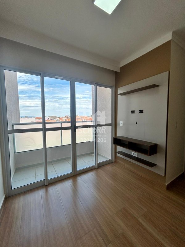 Lindo Apartamento à Venda – Condomínio Flamingos - com varanda  Tatuí - 