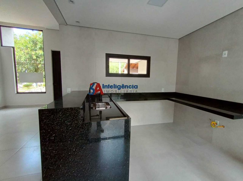 CASA COND. RESIDENCIAL JARDIM – SOROCABA  Sorocaba - 