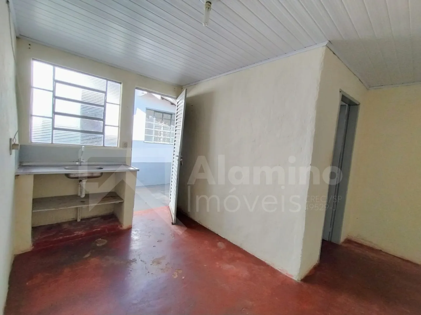 Mary Dota &ndash; Resid&ecirc;ncia 02 Dorms, com Ed&iacute;cula  Bauru - 