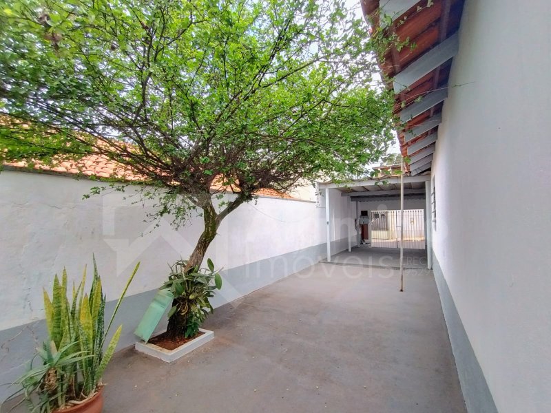 Mary Dota – Residência 02 Dorms, com Edícula  Bauru - 