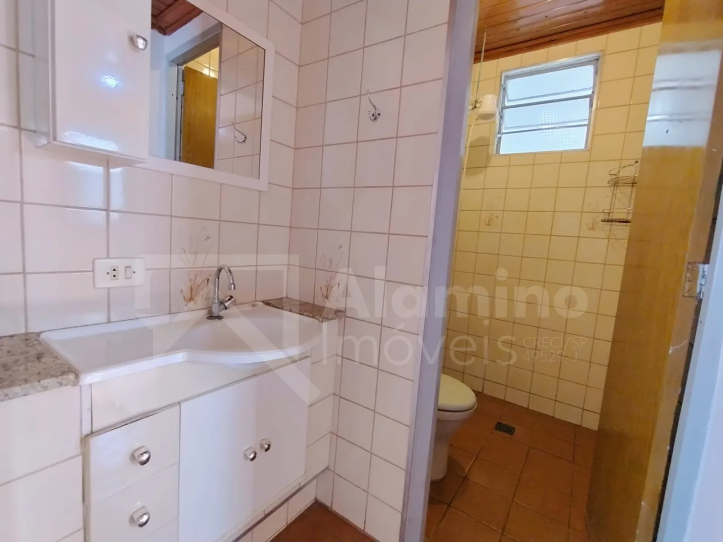Mary Dota &ndash; Resid&ecirc;ncia 02 Dorms, com Ed&iacute;cula  Bauru - 