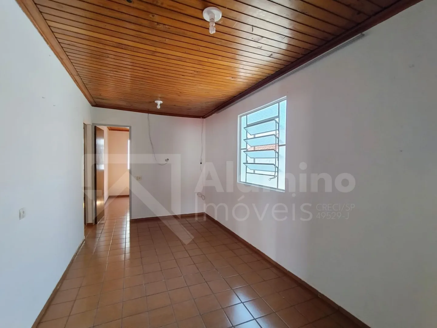 Mary Dota &ndash; Resid&ecirc;ncia 02 Dorms, com Ed&iacute;cula  Bauru - 