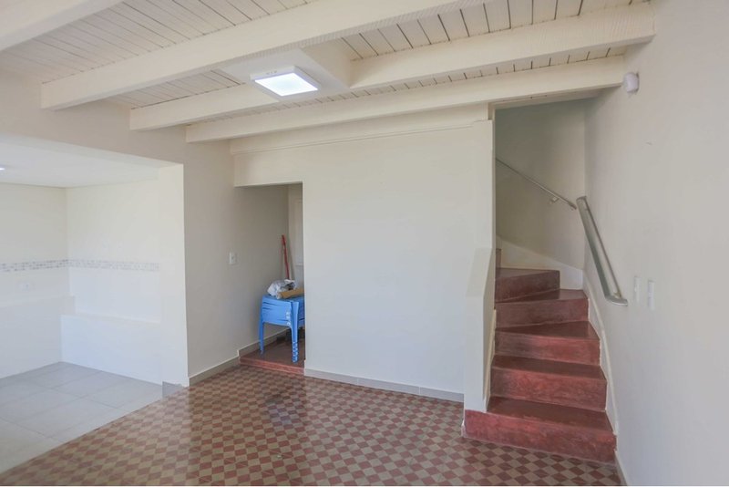 Casa &agrave; venda, 200m - 2 Dormit&oacute;rios 1 Su&iacute;te - R$ 350.000 - Vila Santana - Sorocaba SP Rua Jerônimo Rosa Sorocaba - 