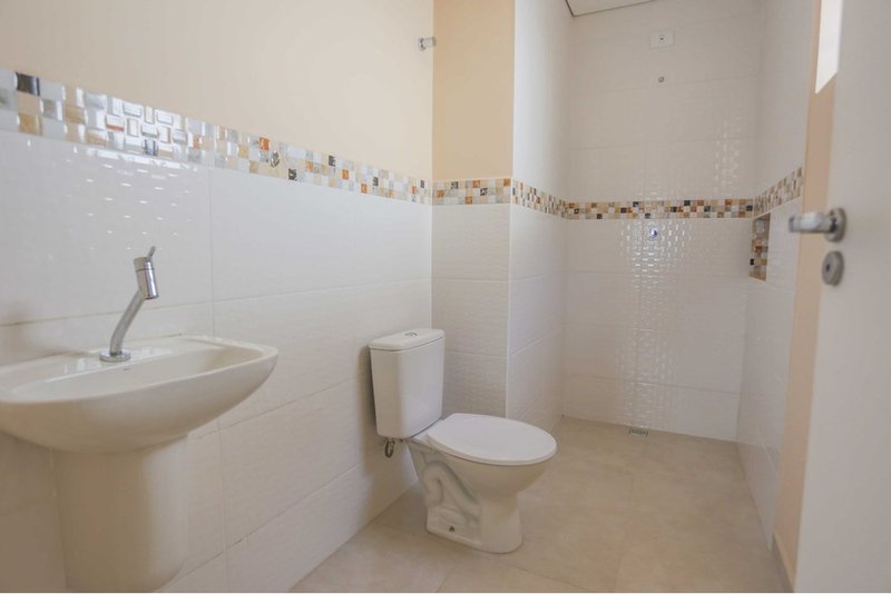 Casa &agrave; venda, 200m - 2 Dormit&oacute;rios 1 Su&iacute;te - R$ 350.000 - Vila Santana - Sorocaba SP Rua Jerônimo Rosa Sorocaba - 