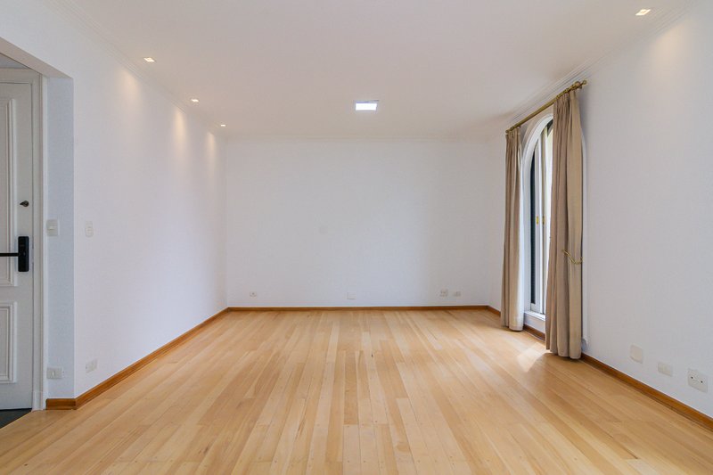 Apartamento à Venda, Edifício Conde dos Arcos, 244,73m²,Jardim Paulista, São Paulo/SP Alameda Casa Branca São Paulo - 