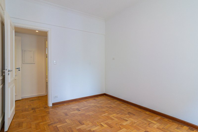 Apartamento à Venda, Edifício Conde dos Arcos, 244,73m²,Jardim Paulista, São Paulo/SP Alameda Casa Branca São Paulo - 