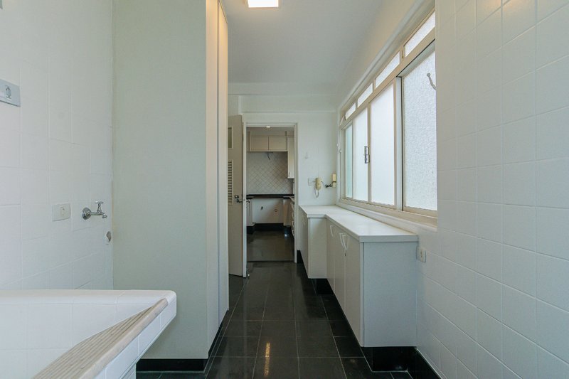 Apartamento à Venda, Edifício Conde dos Arcos, 244,73m²,Jardim Paulista, São Paulo/SP Alameda Casa Branca São Paulo - 