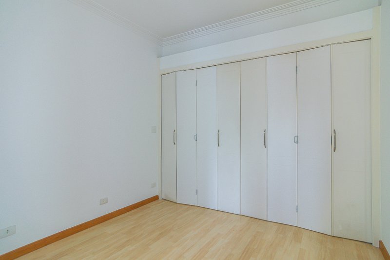 Apartamento à Venda, Edifício Conde dos Arcos, 244,73m²,Jardim Paulista, São Paulo/SP Alameda Casa Branca São Paulo - 