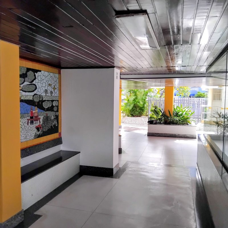 APARTAMENTO NASCENTE 3 QUARTOS SUÍTE DEPENDÊNCIA ÁREA DE SERVIÇO GARAGEM À VENDA EM BROTAS Rua Comendador Pereira da Silva Salvador - 