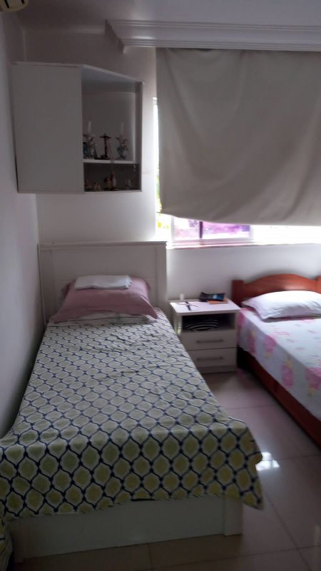 APARTAMENTO NASCENTE 3 QUARTOS SUÍTE DEPENDÊNCIA ÁREA DE SERVIÇO GARAGEM À VENDA EM BROTAS Rua Comendador Pereira da Silva Salvador - 