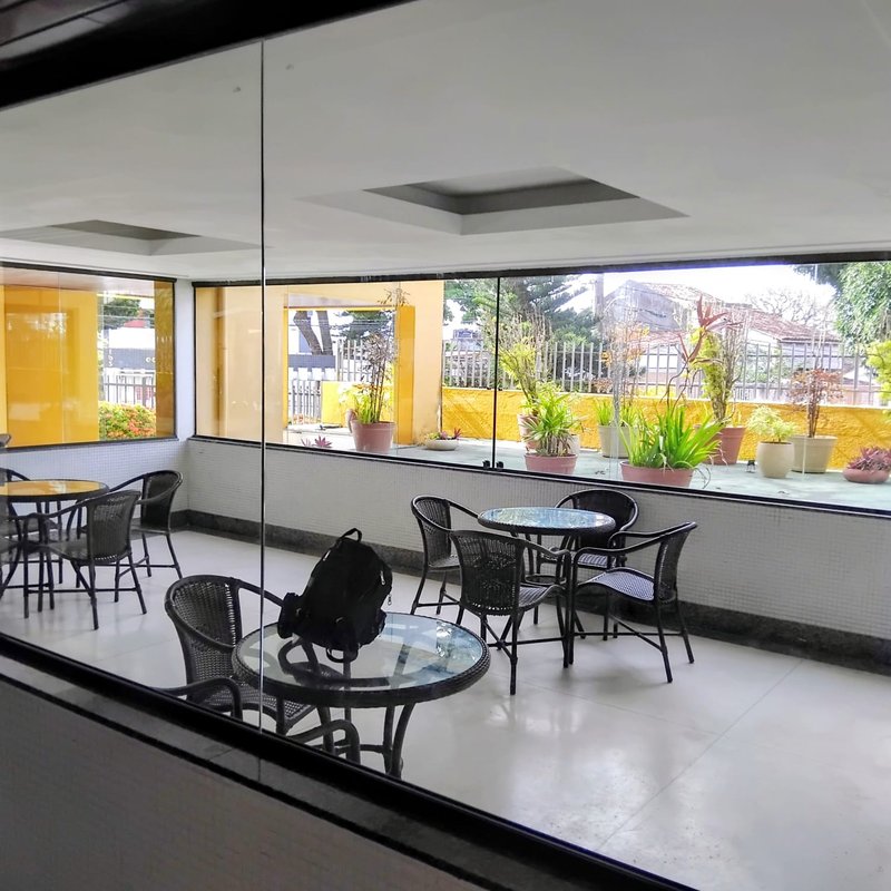 APARTAMENTO NASCENTE 3 QUARTOS SUÍTE DEPENDÊNCIA ÁREA DE SERVIÇO GARAGEM À VENDA EM BROTAS Rua Comendador Pereira da Silva Salvador - 