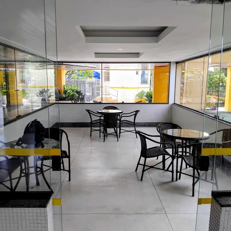 APARTAMENTO NASCENTE 3 QUARTOS SUÍTE DEPENDÊNCIA ÁREA DE SERVIÇO GARAGEM À VENDA EM BROTAS Rua Comendador Pereira da Silva Salvador - 