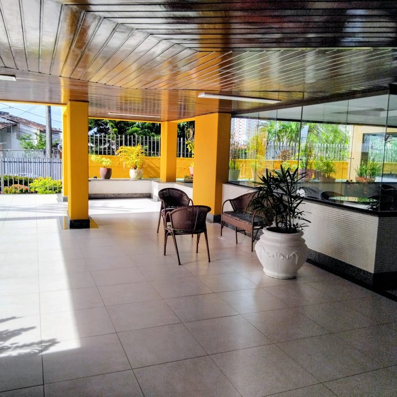 APARTAMENTO NASCENTE 3 QUARTOS SUÍTE DEPENDÊNCIA ÁREA DE SERVIÇO GARAGEM À VENDA EM BROTAS Rua Comendador Pereira da Silva Salvador - 