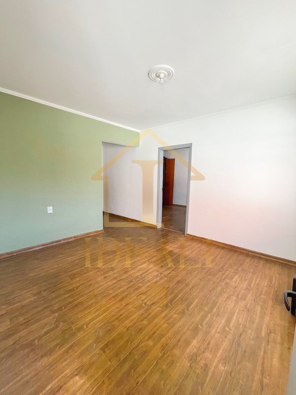 Casa individual em Caieiras Rua Antônio Teixeira Caieiras - 