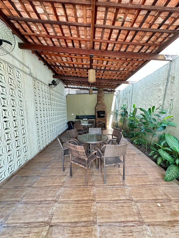 Apartamento à venda com 2 quartos sendo uma suíte, 95m² área útil por R$ 1.315.000,00 Rua Francisco da Cunha Recife - 