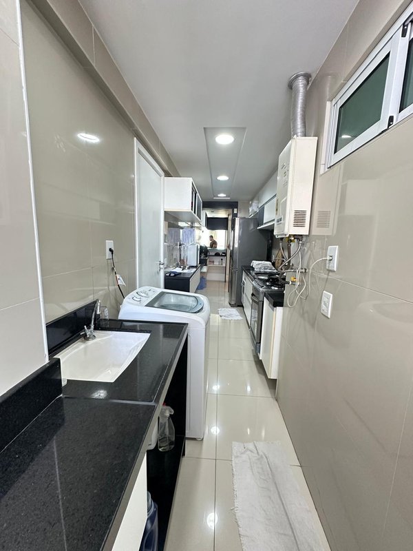 Apartamento à venda com 2 quartos sendo uma suíte, 95m² área útil por R$ 1.315.000,00 Rua Francisco da Cunha Recife - 