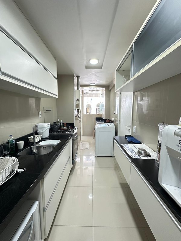 Apartamento à venda com 2 quartos sendo uma suíte, 95m² área útil por R$ 1.315.000,00 Rua Francisco da Cunha Recife - 