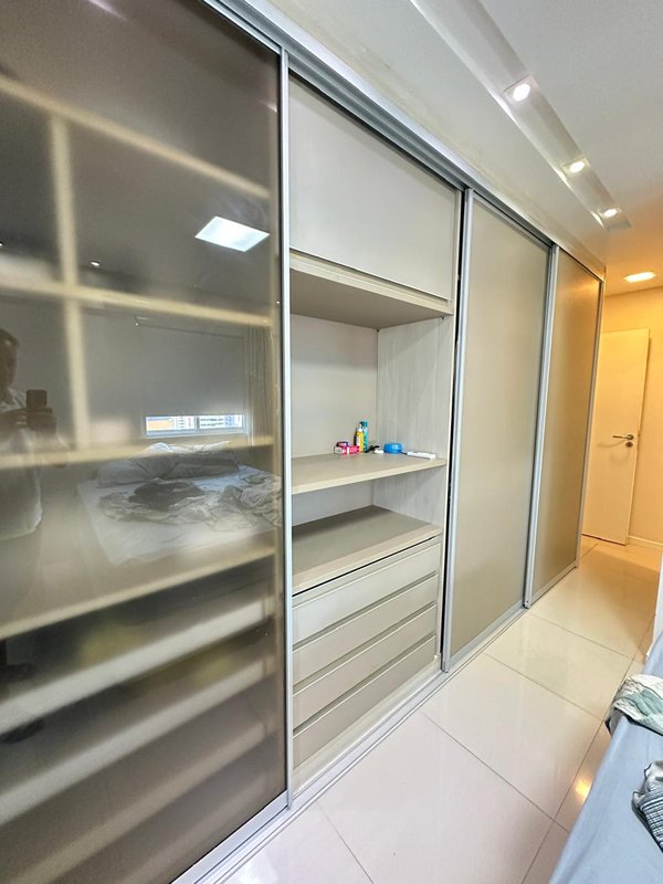 Apartamento à venda com 2 quartos sendo uma suíte, 95m² área útil por R$ 1.315.000,00 Rua Francisco da Cunha Recife - 