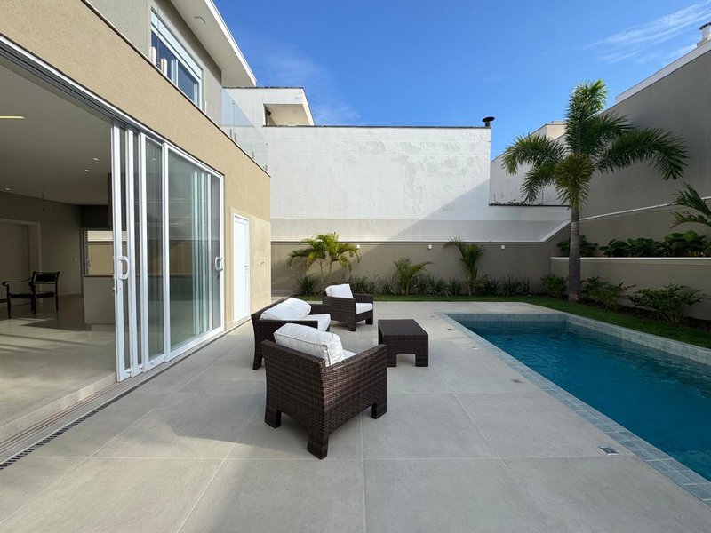 Casa Exclusiva à Venda no Swiss Park – Campinas Rodovia Anhangüera Campinas - 