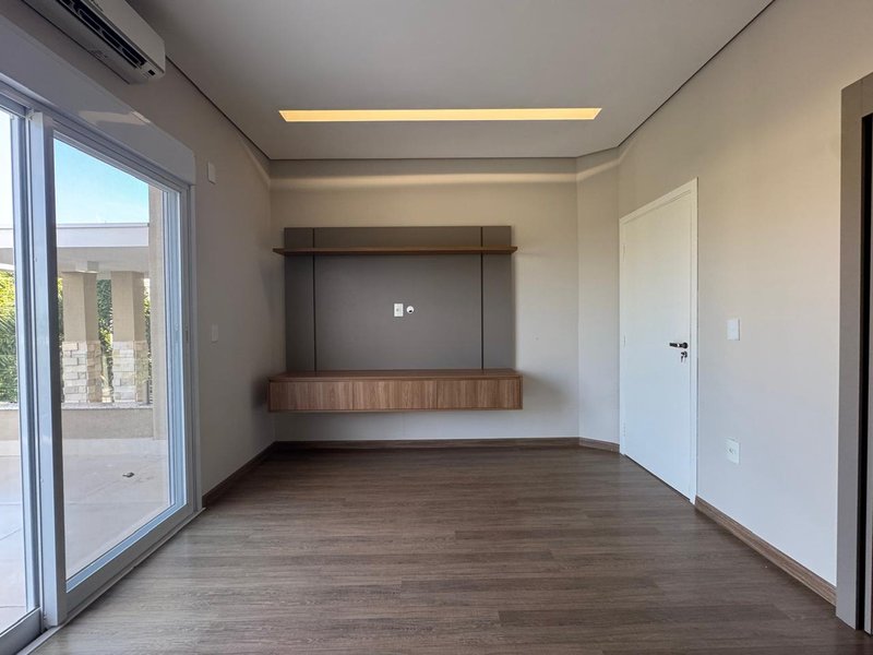 Casa Exclusiva à Venda no Swiss Park – Campinas Rodovia Anhangüera Campinas - 